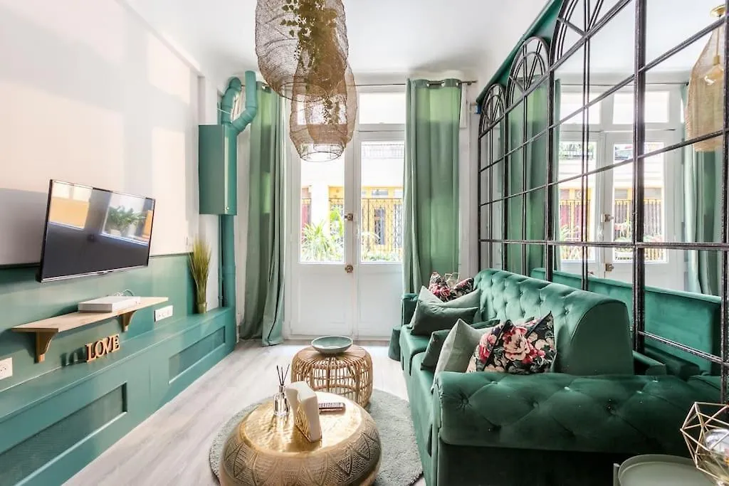 P2- Perfect Escape For 4 Near Montmartre Paris